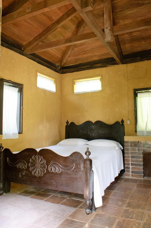 Takalik Maya Lodge El Asintal מראה חיצוני תמונה