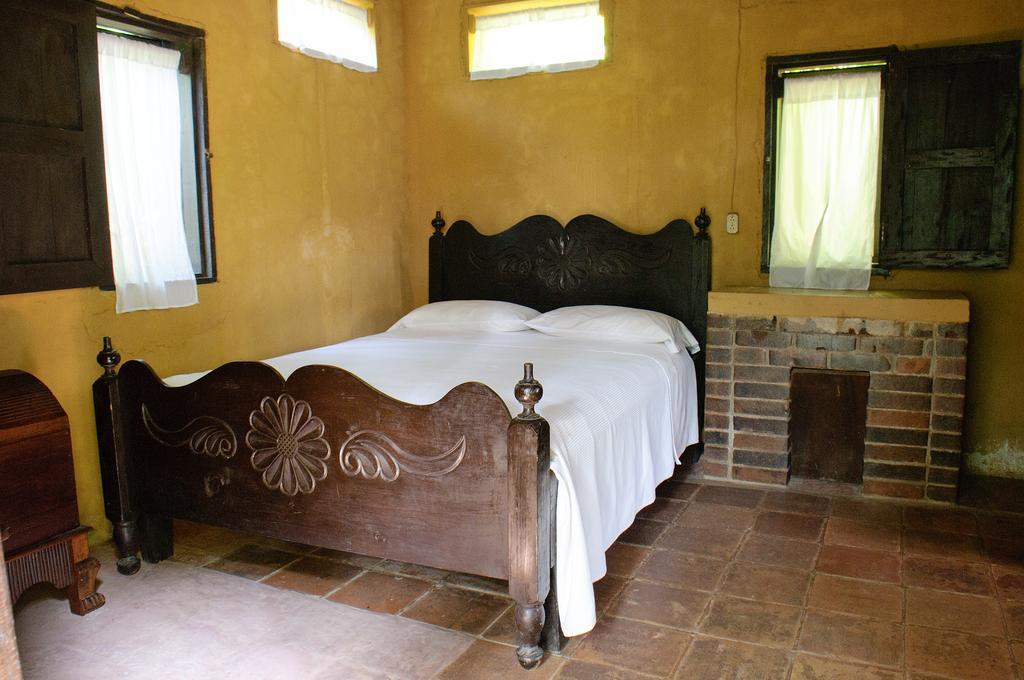Takalik Maya Lodge El Asintal מראה חיצוני תמונה